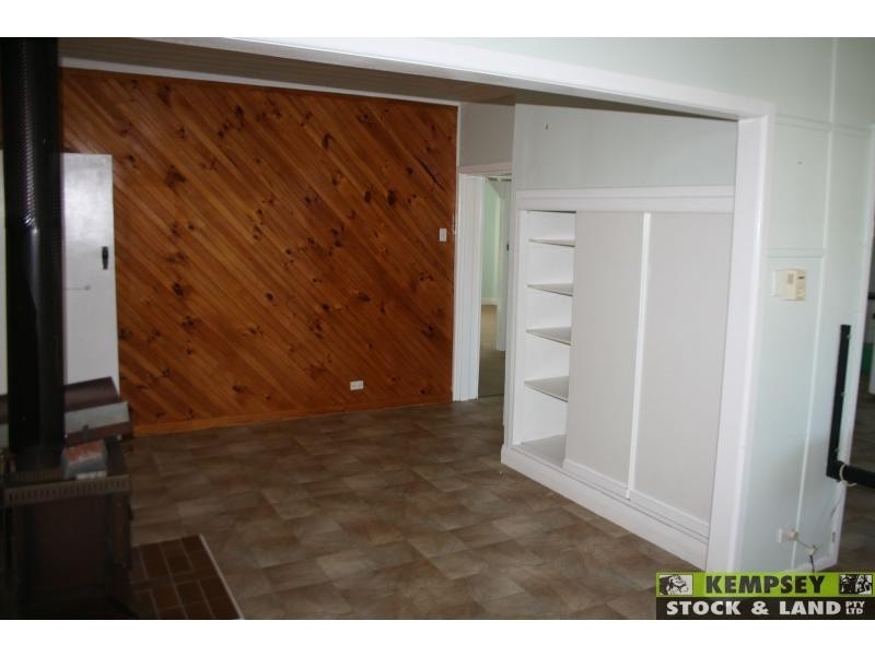 West Kempsey NSW 2440