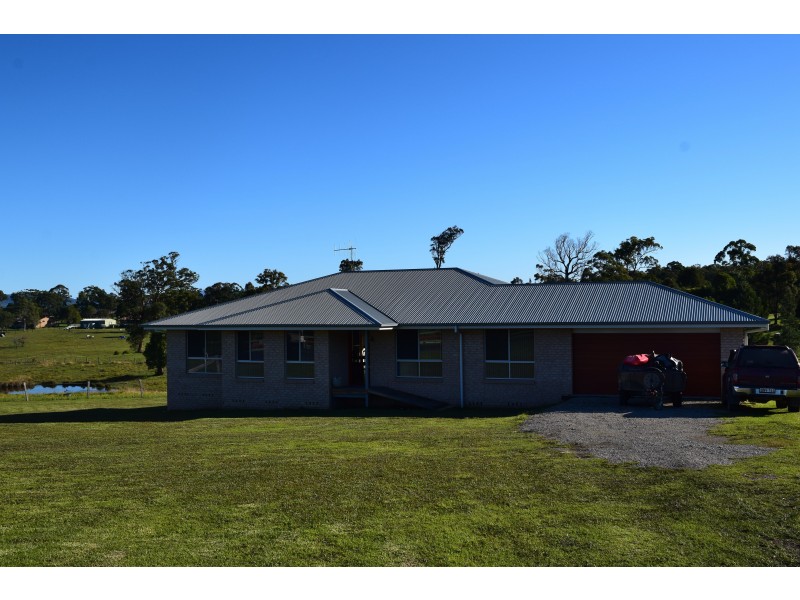24 McPhillips Pl, Greenhill NSW 2440