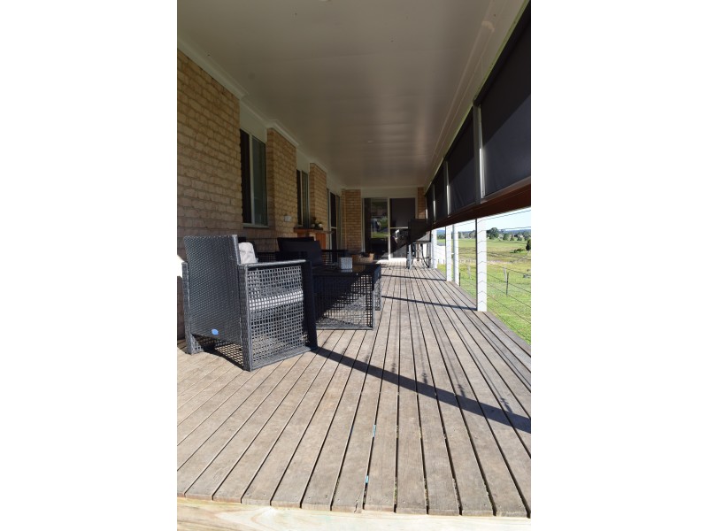 24 McPhillips Pl, Greenhill NSW 2440