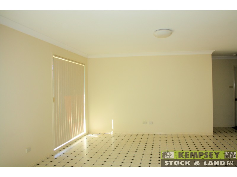 West Kempsey NSW 2440