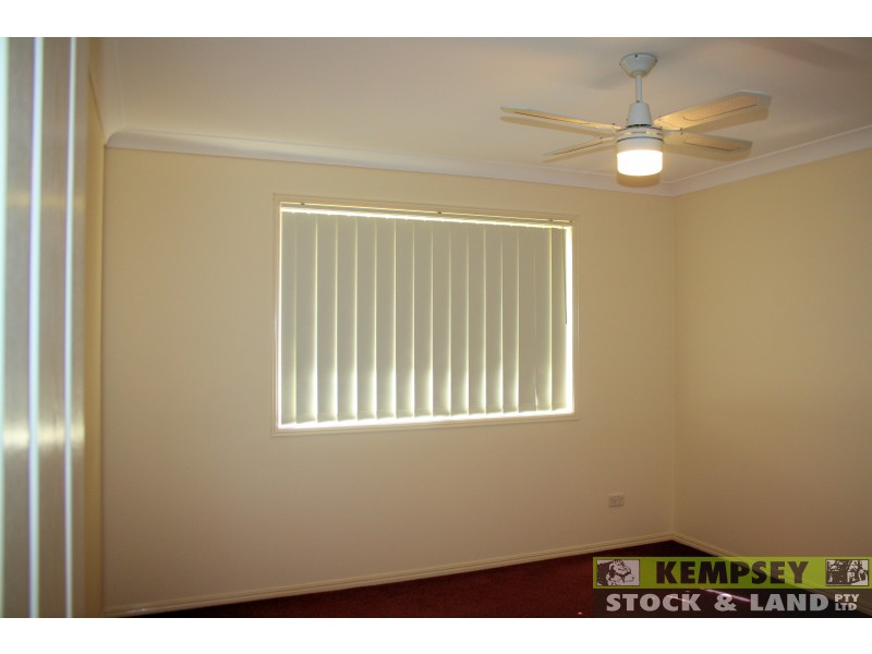 West Kempsey NSW 2440