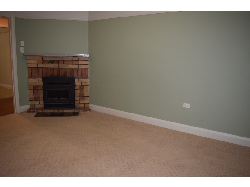 5 Greenfield Ave, West Kempsey NSW 2440