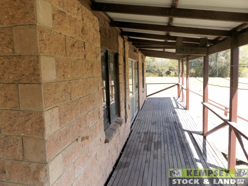 402 Battersons Road, Collombatti NSW 2440