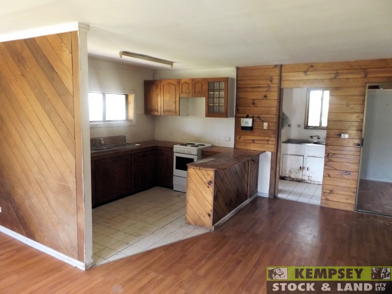 402 Battersons Road, Collombatti NSW 2440