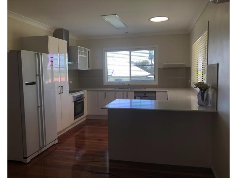 5 John St, Gladstone NSW 2440