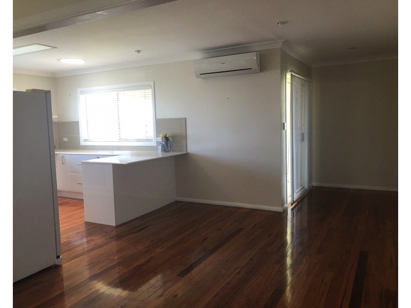 5 John St, Gladstone NSW 2440
