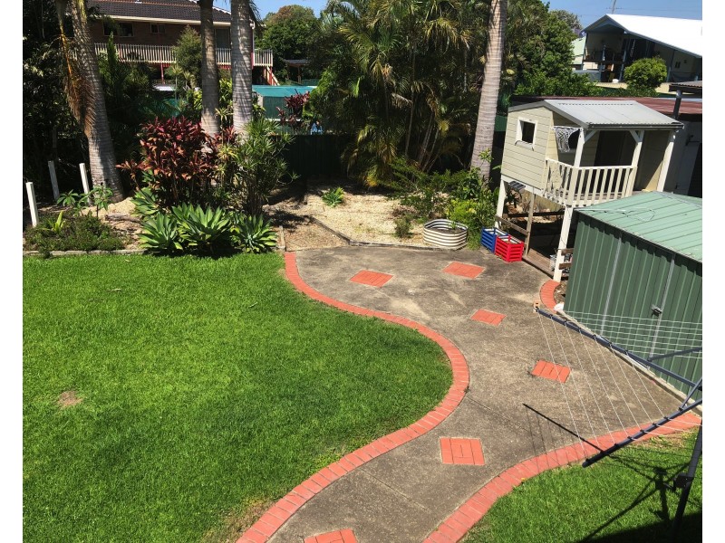 5 John St, Gladstone NSW 2440