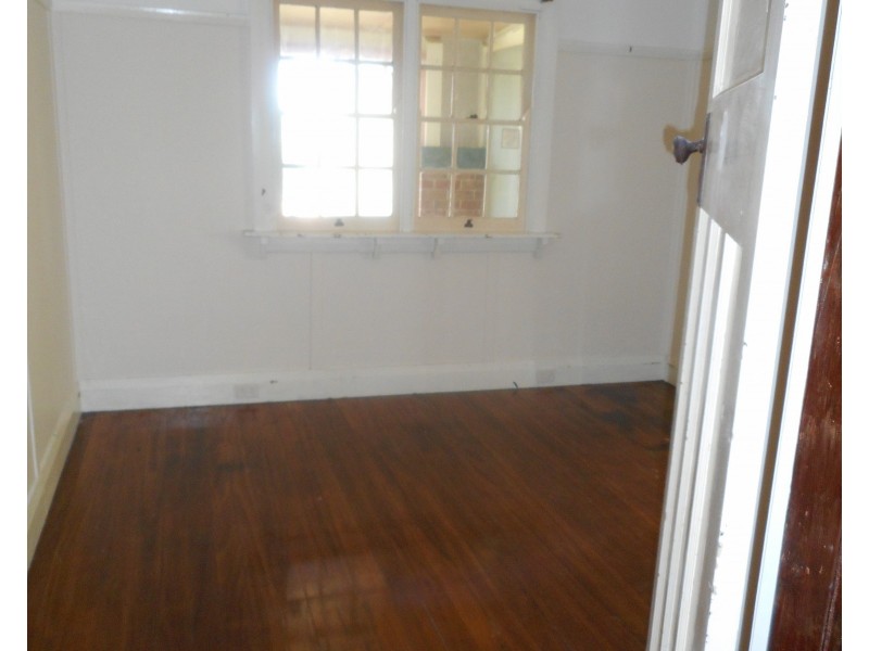 26 Wide St, West Kempsey NSW 2440