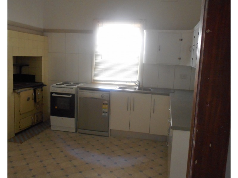 26 Wide St, West Kempsey NSW 2440