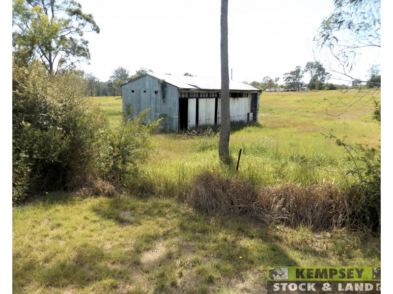 36 Armidale Rd, Yarravel NSW 2440