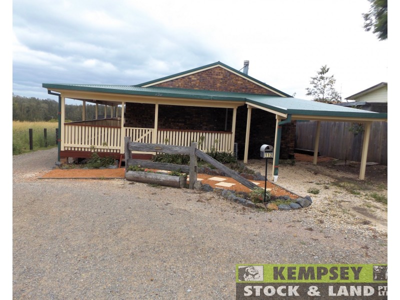 112 Edgar St, Frederickton NSW 2440