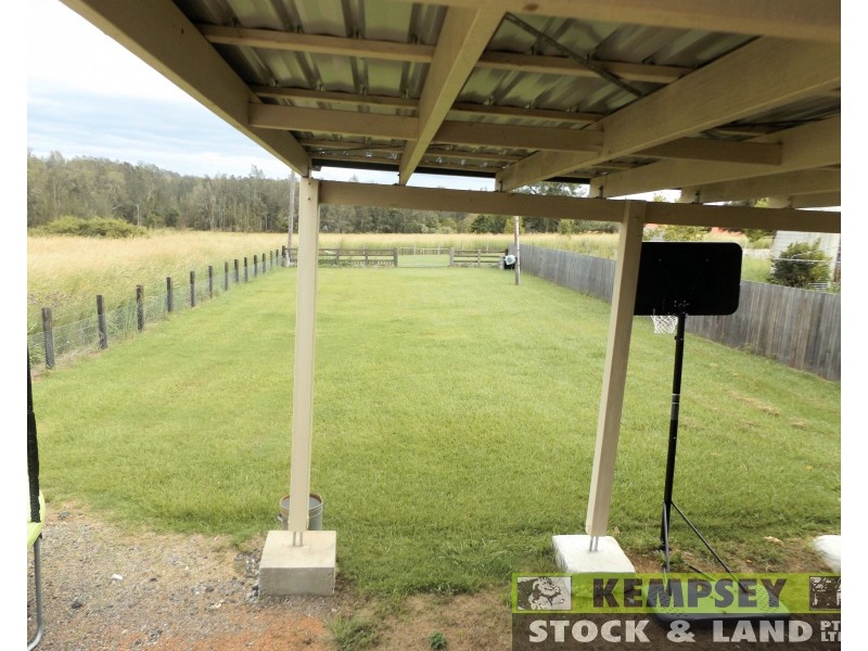 112 Edgar St, Frederickton NSW 2440