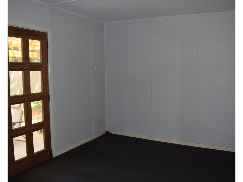 1 Belmore St, Crescent Head NSW 2440