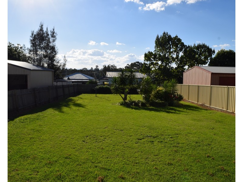 100 Broughton St, West Kempsey NSW 2440