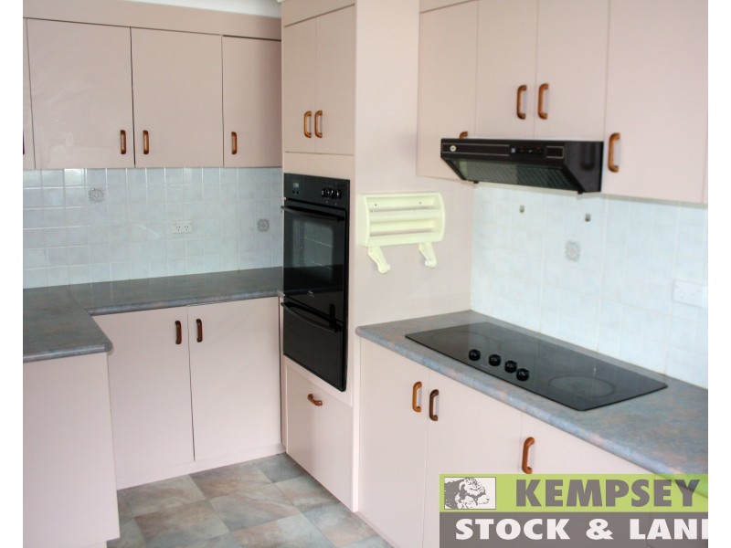 122 Sherwood Rd, Aldavilla NSW 2440