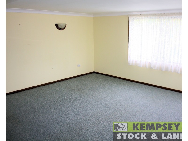 122 Sherwood Rd, Aldavilla NSW 2440