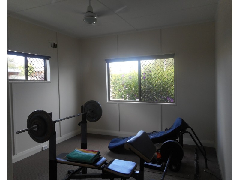 96 North St, West Kempsey NSW 2440