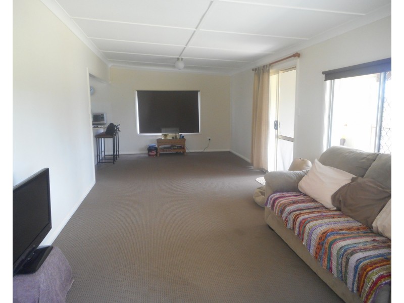 96 North St, West Kempsey NSW 2440