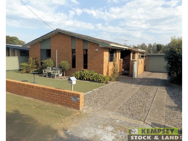 140 North St, West Kempsey NSW 2440