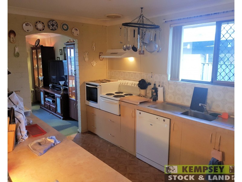 140 North St, West Kempsey NSW 2440