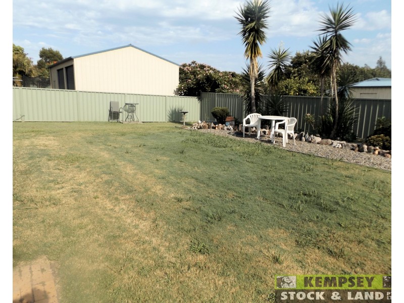 140 North St, West Kempsey NSW 2440