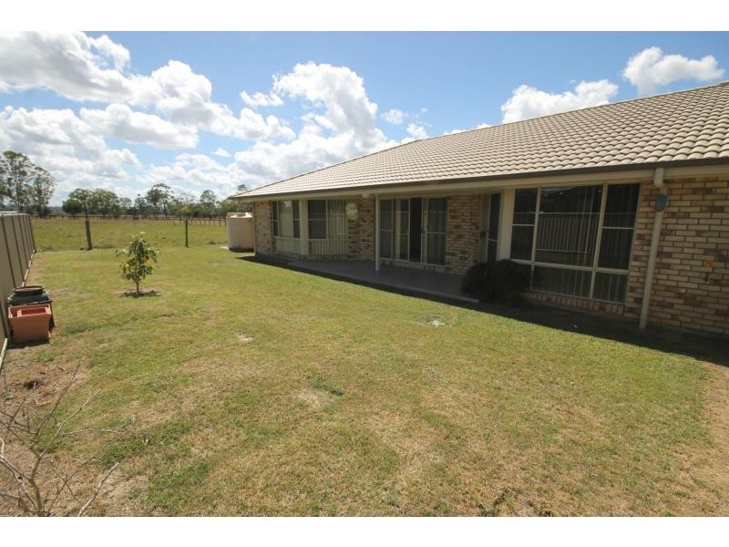 Duplex 2/15 Angus Drive, Junction Hill NSW 2460