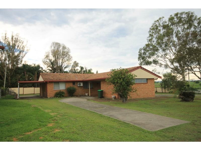 18 Trenayr Close, Junction Hill NSW 2460