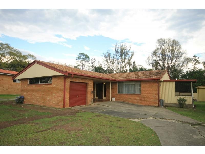18 Trenayr Close, Junction Hill NSW 2460