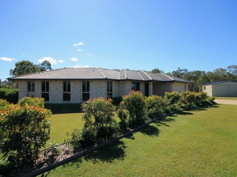 35 Silky Oak Close, Lawrence NSW 2460