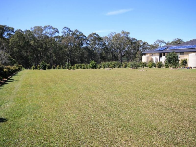 35 Silky Oak Close, Lawrence NSW 2460