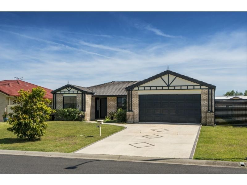 18 Poplar Drive, Grafton NSW 2460