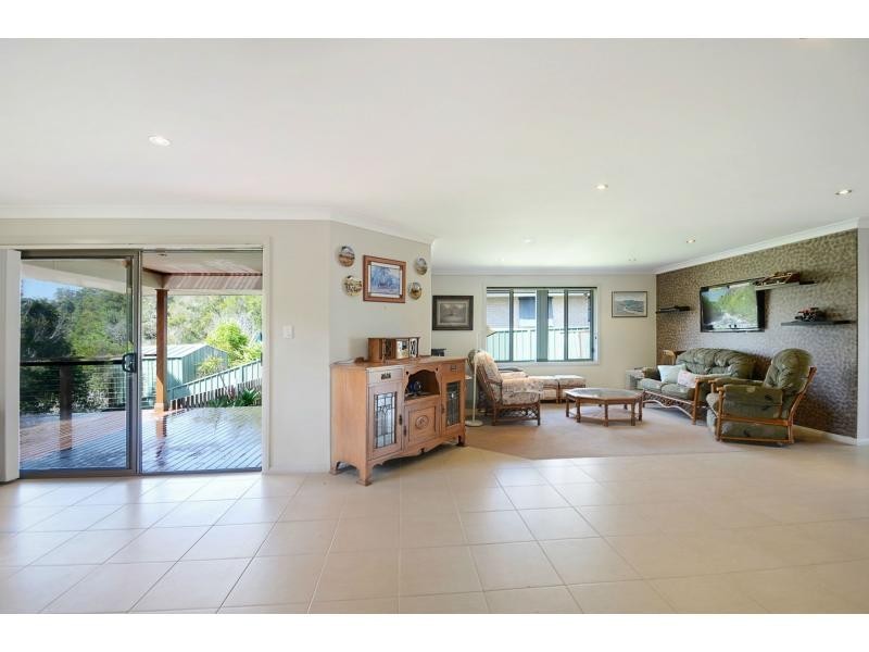 77 Riverbreeze Drive, Crosslands, Wauchope NSW 2446