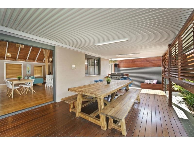 2 Riverbreeze Drive, Wauchope NSW 2446