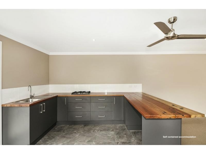 2 Riverbreeze Drive, Wauchope NSW 2446