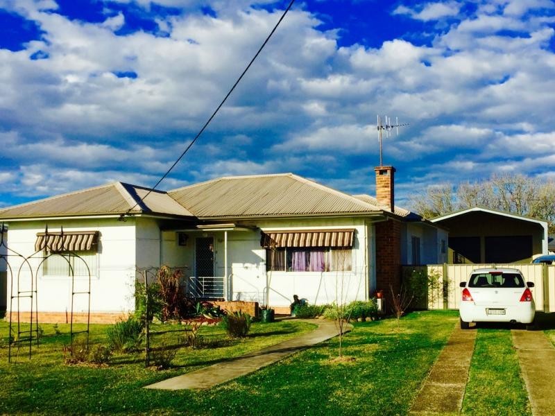 18 Hastings Street, Wauchope NSW 2446