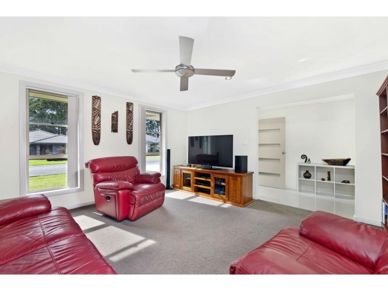 17 Jocks Place, Wauchope NSW 2446