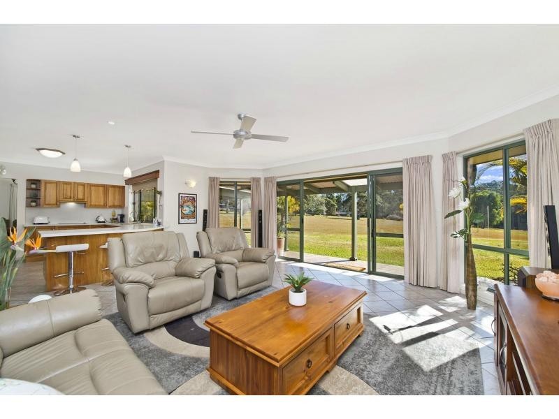 15 Oak Ridge Road, King Creek NSW 2446