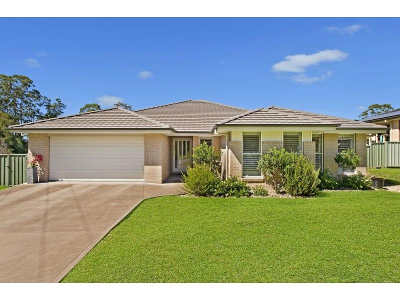 28 Riverbreeze Drive, Crosslands, Wauchope NSW 2446