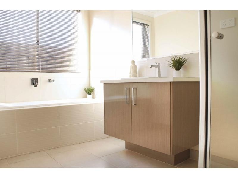 L116 Everlasting Boulevard, Cranbourne West VIC 3977