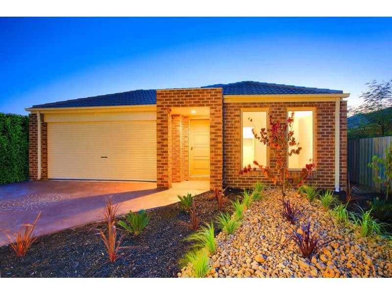 L1012 Salvia Avenue, Pakenham VIC 3810