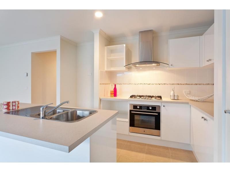 L2009 Palamino Avenue, Clyde North VIC 3978