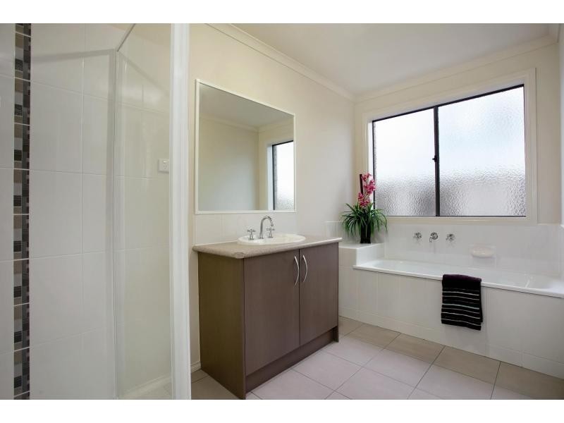 L118 DIAMOND Drive, Koo Wee Rup VIC 3981