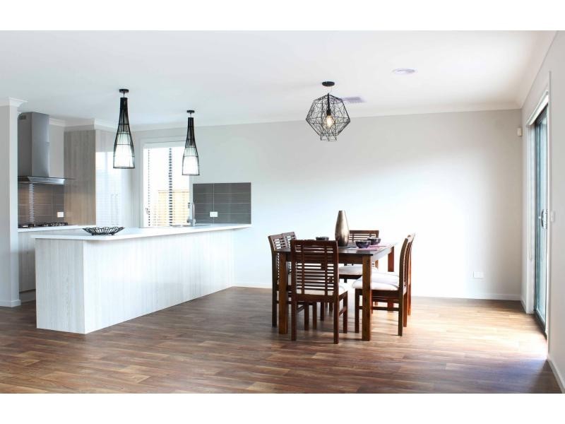 L1115 Quarters Boulevard, Cranbourne East VIC 3977