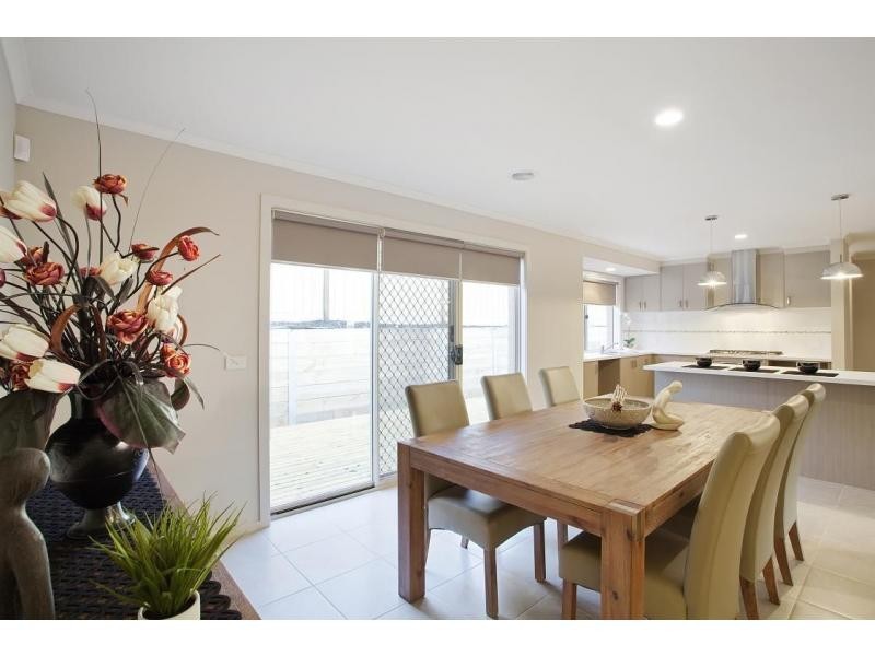 L534 Greendale Boulevard, Pakenham VIC 3810