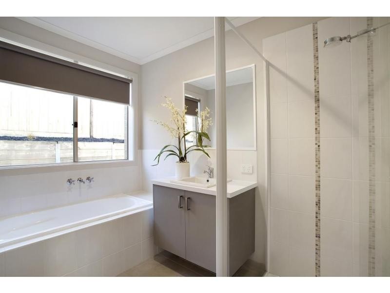 L534 Greendale Boulevard, Pakenham VIC 3810