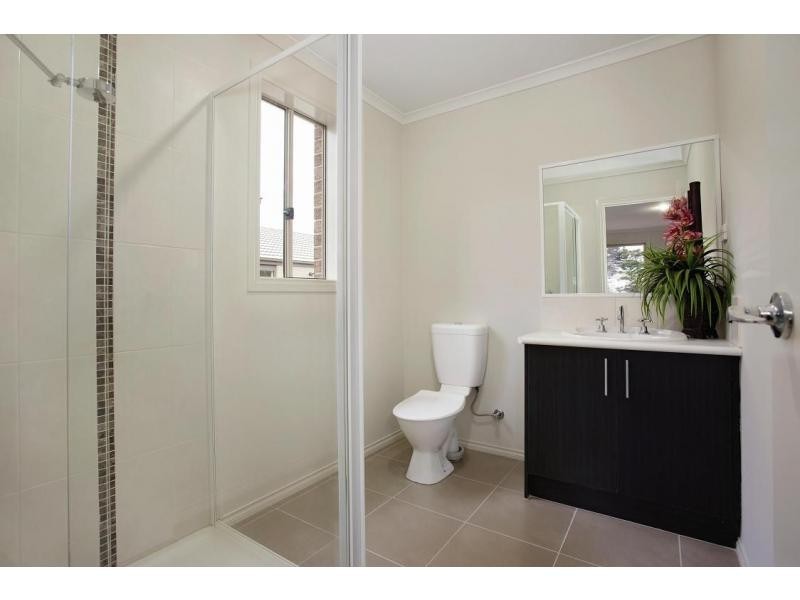 L1438 Jolly Street, Livingston Estate, Cranbourne East VIC 3977