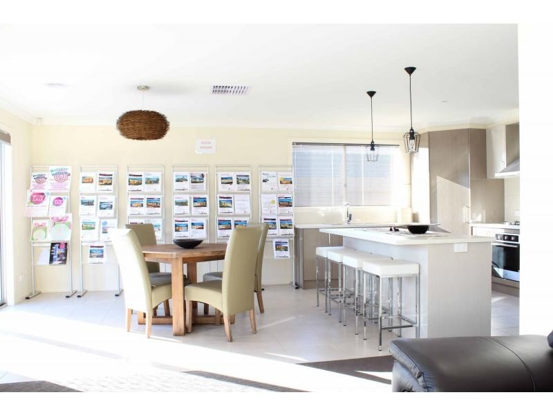L1904 Silkwood Drive, Waterford Rise, Warragul VIC 3820