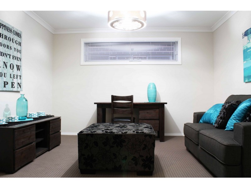 6 Hardwick Place, Officer VIC 3809