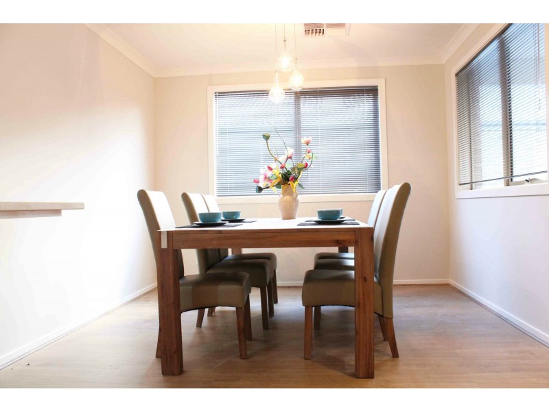 5 Hardwick Place, Officer VIC 3809