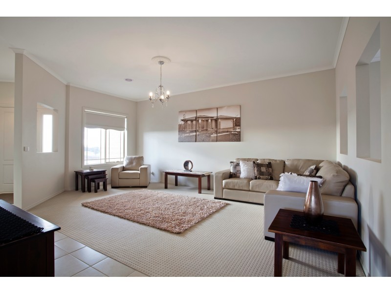 100 Sheoak Drive, Warragul VIC 3820